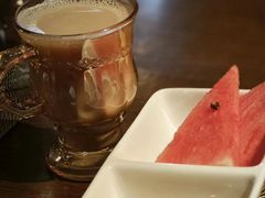 -迪拜杭州风味音乐餐厅(杭州首店 湖滨步行街店)
