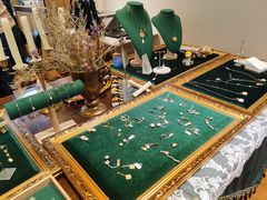 -十八字金银饰·拼豆·开蚌手工体验团建(君太百货店)