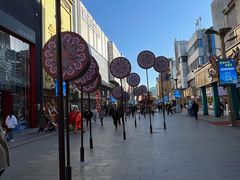 -优衣库(银川新华百货CCMall店)