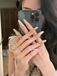 -斯馨·健康美甲美睫