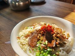 桂林卤菜米粉-牛八宝桂林米粉(八里庄店)