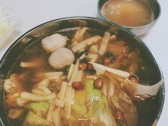 -龙香记桂林米粉(东扬威街11号楼店)
