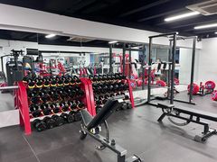 -坚果健身24小时工作室(定西路店)
