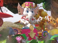 -七彩云南欢乐世界