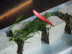 大隐石墨手工黑豆腐-大隐·成都火锅Bistro(合生麒麟新天地店)