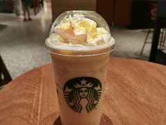 -星巴克(杭州银泰城西一店)