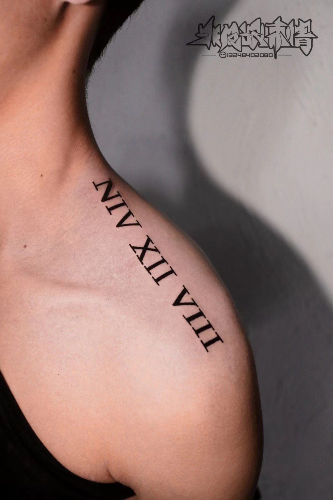 笑疯！结婚纪念日纹身秀恩爱丈夫却纹错日期