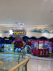 -多奇妙乐园·淘气堡·电玩·抓娃娃(海口吾悦店)