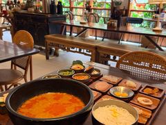-银米·云南传统过桥米线(双廊黑金冠店)