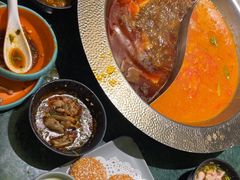 -麻田会 ·鲜活现烹·牛蛙火锅(珠江新城维家思广场店)