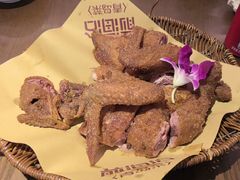 -前海沿·青岛菜(李沧万达店)