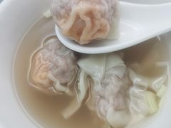蟹子鲜虾净云吞-周门传统竹升面