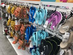 -BIGOFFS 超级折扣(仁恒伊势丹店)