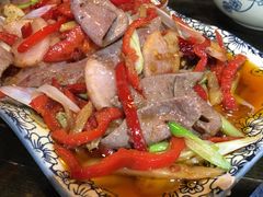 -乐山食古香跷脚牛肉