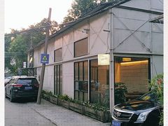 -仓库南洋海鲜小排档(柳河路店)