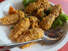 -大树下海鲜饭店