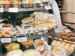 面包甜点陈列柜-ALDI奥乐齐超市(浦东大华锦绣优嘉店)