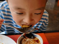 -岷山饭店-芝芝自助餐厅