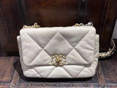 -小飞侠奢侈品回收 寄卖 养护(宝山宝龙广场店)