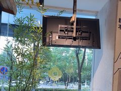 -南海底小海鲜·湘菜(鲁巷吴家湾店)