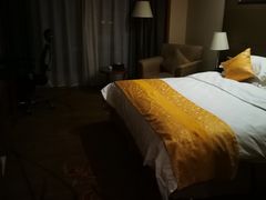 -无锡鼎尚皇冠酒店