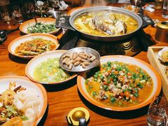 -秀沿路(地铁站)