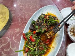 -湖南人家湘菜馆(镇江路店)
