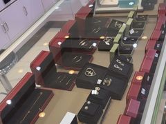 -千安奢侈品回收名表维修名包珠宝护理