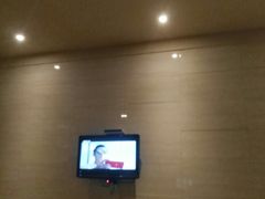-肯定精品酒店(南京龙江地铁站省妇幼保健院南门店)