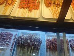 -哈尔滨小酒馆·鲜肉现穿自助烧烤(康新花园店)