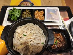 砂锅和牛笋干拌米粉-老娘舅中式快餐(美好广场店)
