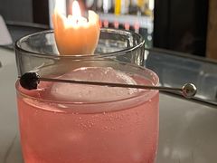 -Mx.cocktail bar