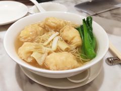 -香港百合居(LCM置汇旭辉广场店)