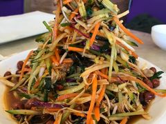 -胖太太四川麻辣排骨串(镇江路分店)