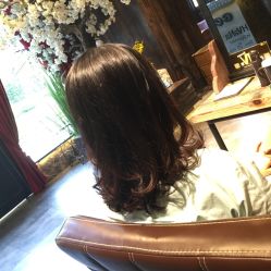 -侨治发型