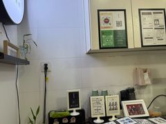 -红像馆连锁精致证件照职场照(中关村店)