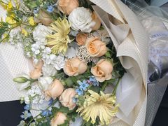 -亭亭鲜花店(中山北路店)