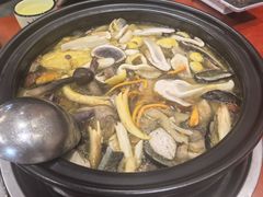 -菌之家·专业纯野生菌火锅·特色炒菌