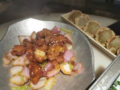 蒜香蜜汁排骨-绿茶餐厅(光谷世界城步行街店)