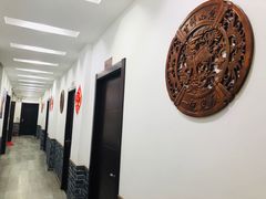 -茸梅路右拐龙虾-农家菜(松江店)