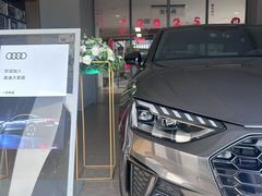-上海永达奥诚奥迪4S店(申江路店)