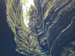 -梭布垭石林景区