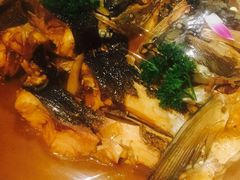 -阿三鱼头泡饼·家常菜