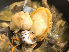 -吉品莞家·鲍鱼鸡煲(东莞店)