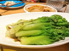 -渝信川菜 · 川味家常菜(财富购物中心店)