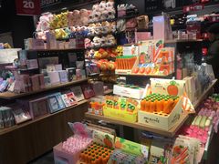店内环境-酷乐潮玩(长楹龙湖天街店)