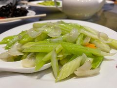 西芹白果百合-晋阳饭庄(虎坊桥店)