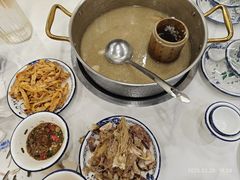 -朴小妹人参鸡汤火锅(长白山万达店)