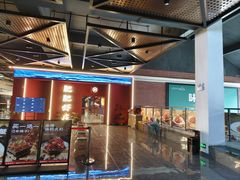 -肥肥虾庄·金牌油焖大虾(杨园滨江时代walk店)