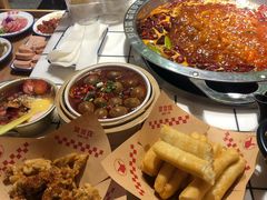 -贤合庄卤味火锅(时代广场店)